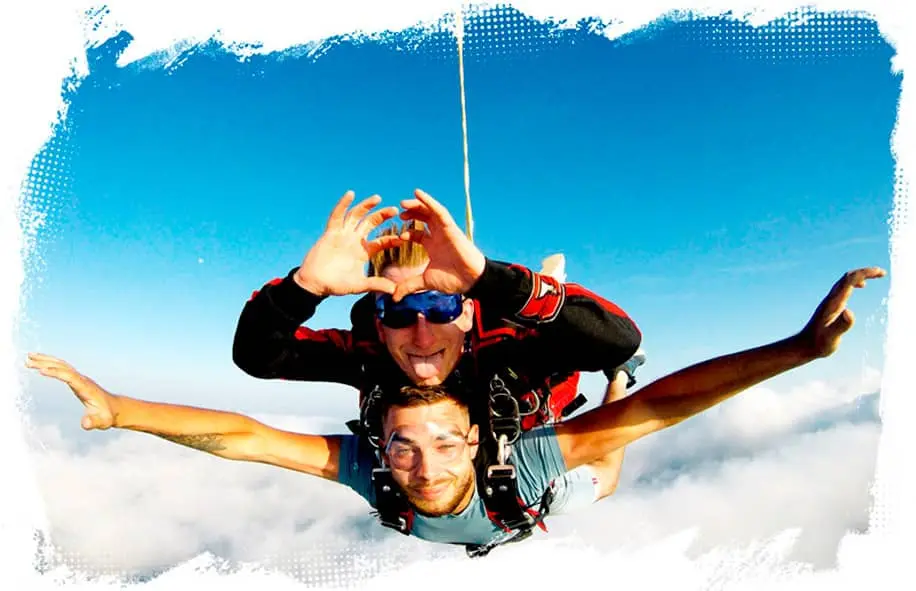 ChuteXtrem Parachutisme, le spécialiste du saut en tandem sur le sud de la France