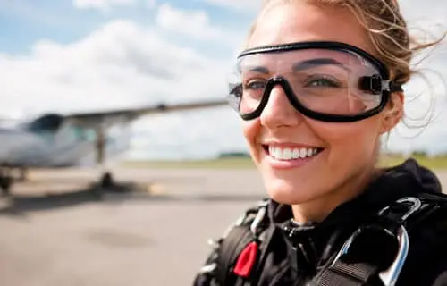 Les lunettes de parachutisme